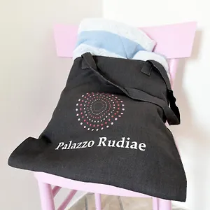 https://palazzo-rudiae-santirene.lecce-hotels.com
